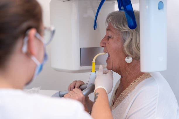 Best Emergency Dental Care for Broken or Chipped Teeth in Tonka Bay, MN